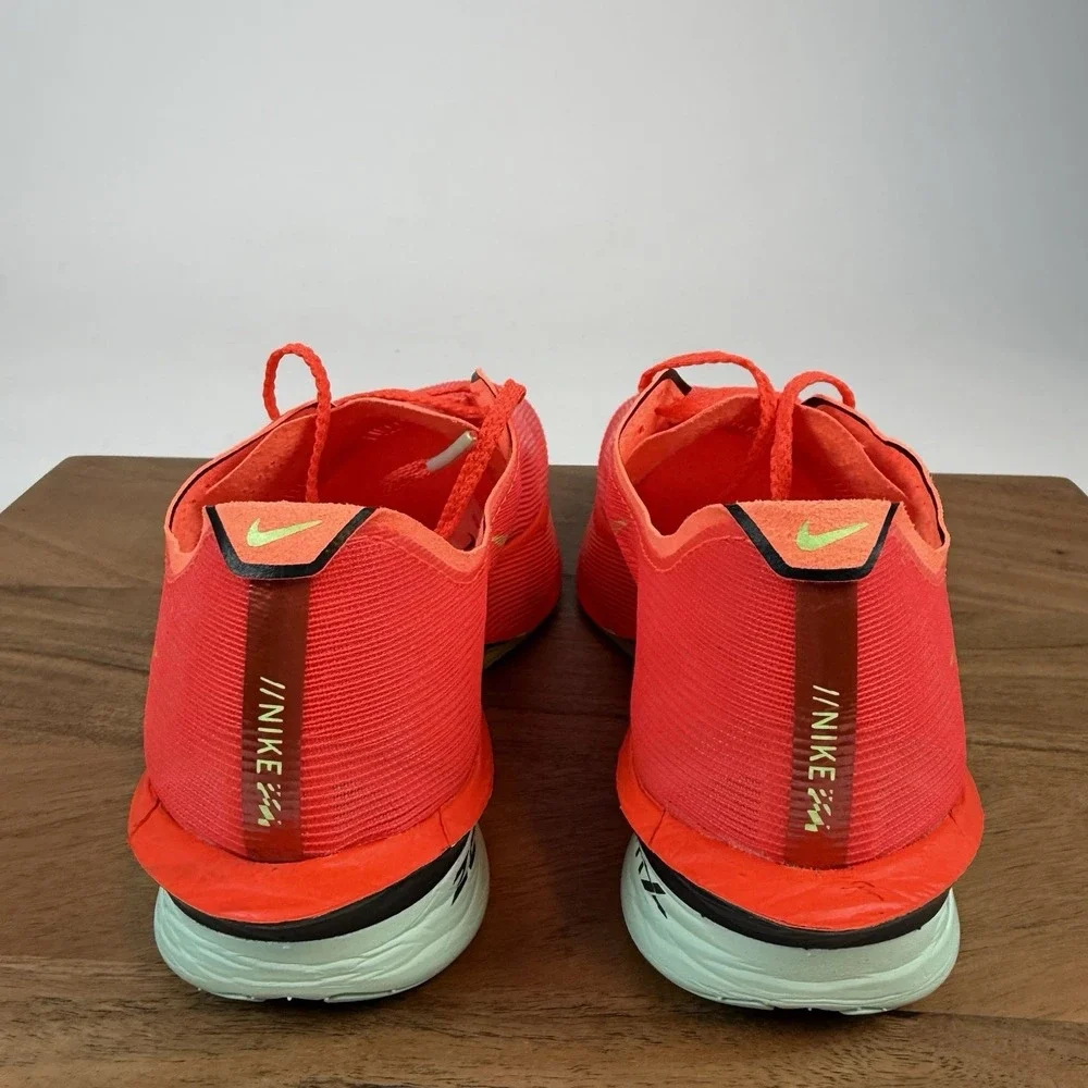 New Womens Nike ZoomX Vaporfly Next% 4 Bright Crimson Shoes Sneakers 7.5‎ M